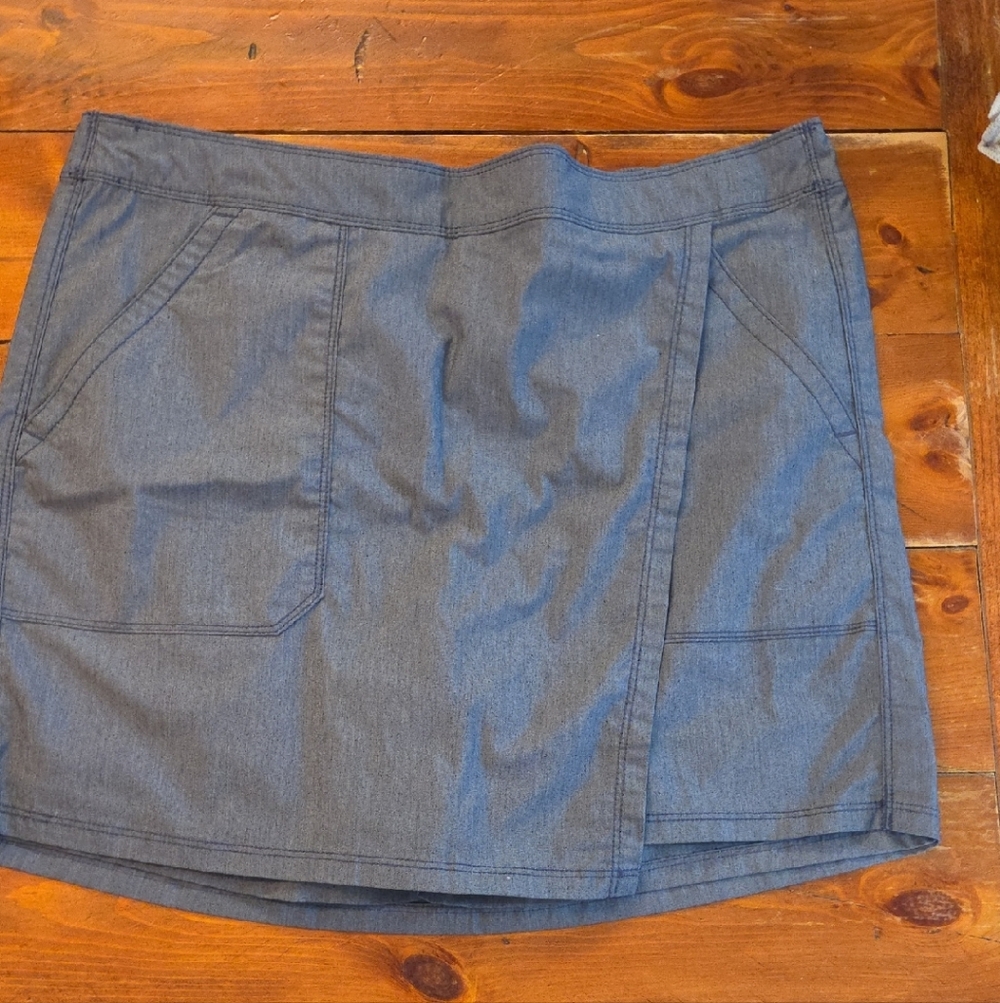 Stylish Blue Denim Skirt